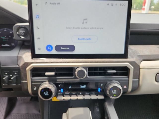 Certified 2025 Toyota Tacoma Limited AWD/4WD image 12