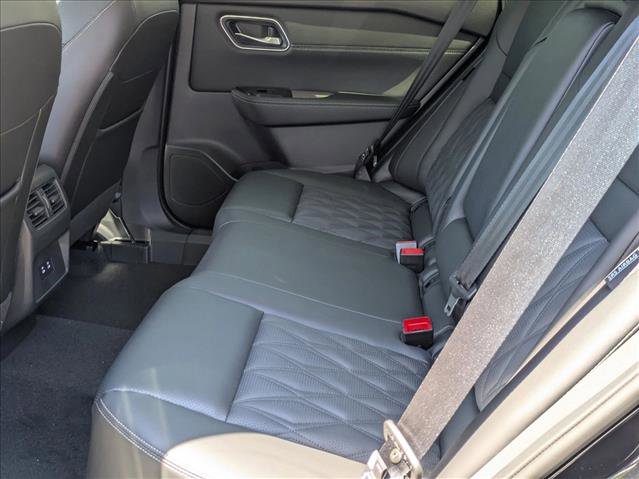 New 2026 Nissan Rogue Platinum AWD/4WD image 14