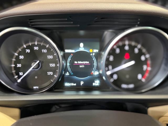 Used 2016 Land Rover Range Rover Sport SE image 30