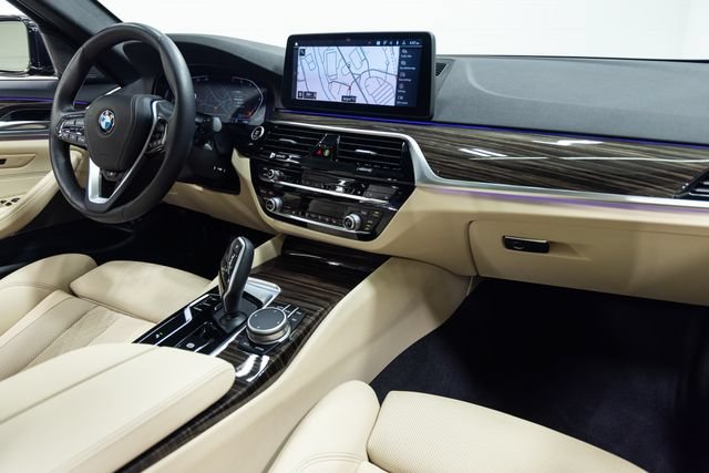 Certified 2022 BMW 530i xDrive w/ Premium Package AWD/4WD image 27