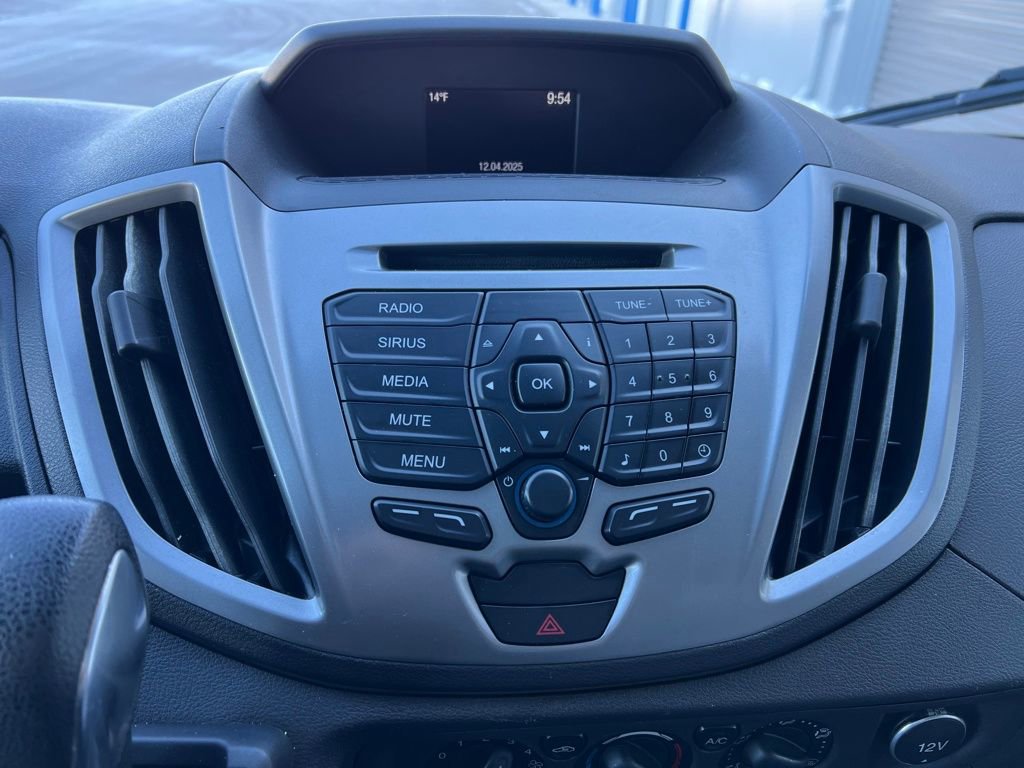 Used 2018 Ford Transit 150 XLT image 17