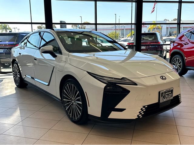 New 2026 Lexus ES 350e FWD image 2