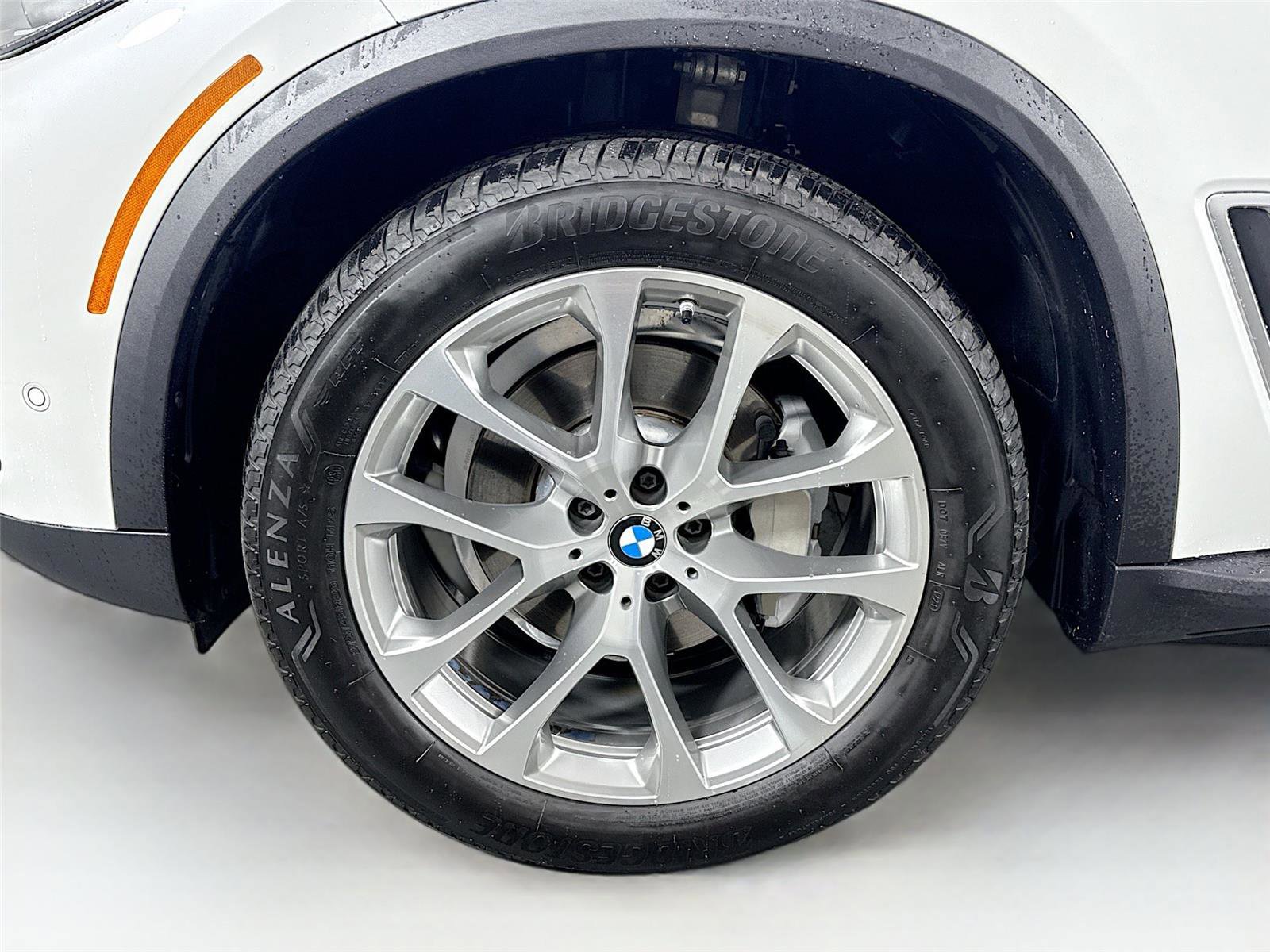 Used 2023 BMW X5 sDrive40i w/ Premium Package image 12