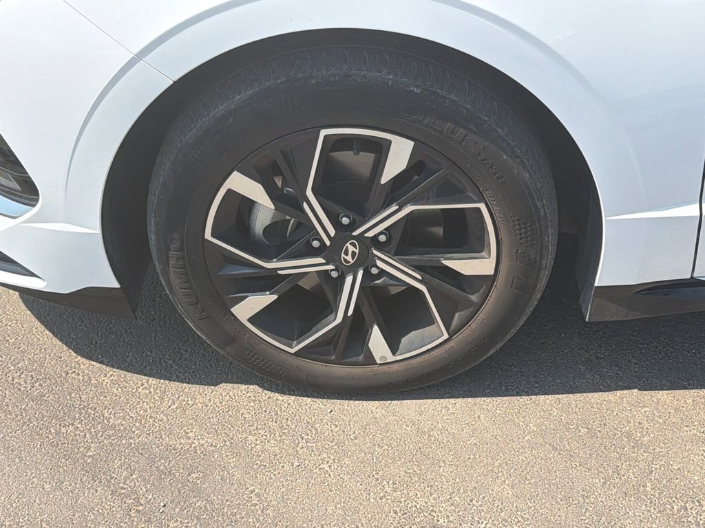 Used 2025 Hyundai Sonata SEL FWD image 11