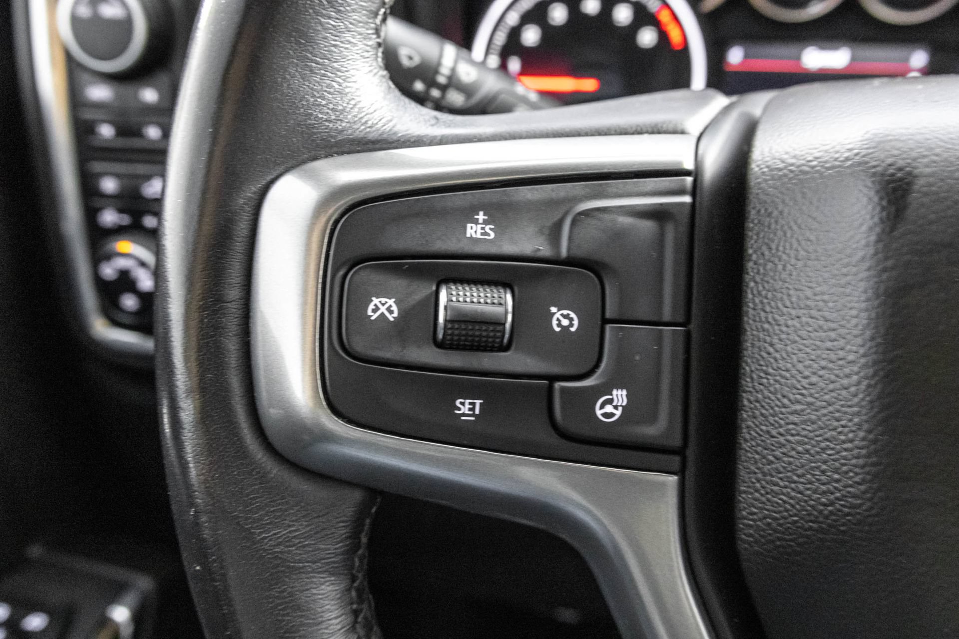 Used 2022 Chevrolet Silverado 1500 LT Trail Boss AWD/4WD image 23