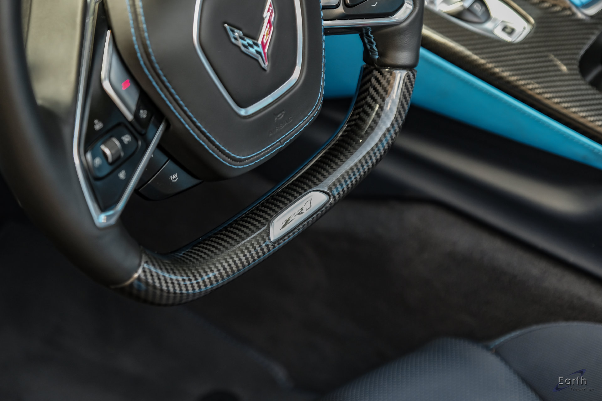 Used 2025 Chevrolet Corvette ZR1 w/ ZR1 Carbon Fiber Aero Package RWD image 63