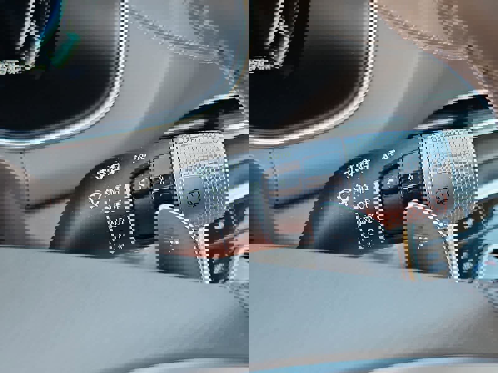 Used 2023 Genesis GV80 2.5T w/ Prestige 20" Package image 26