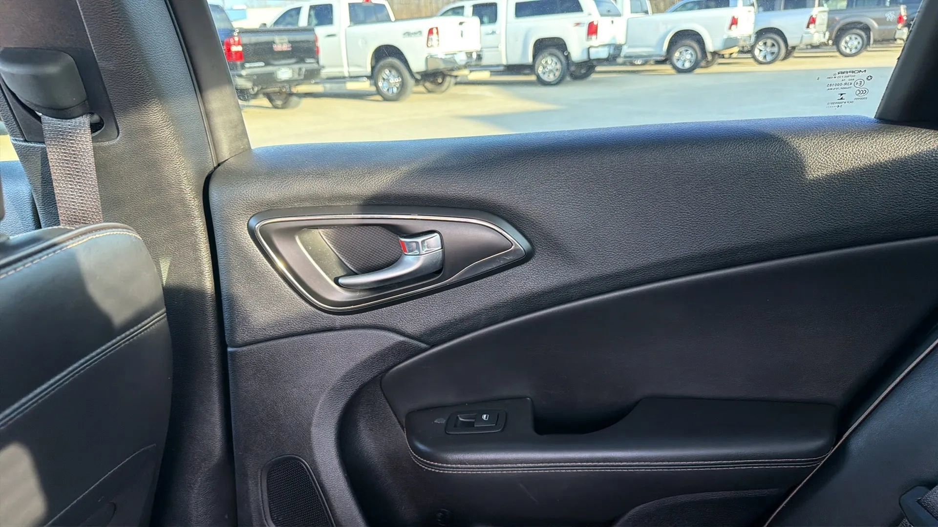 Used 2015 Chrysler 200 C w/ Navigation & Sound Group I image 67