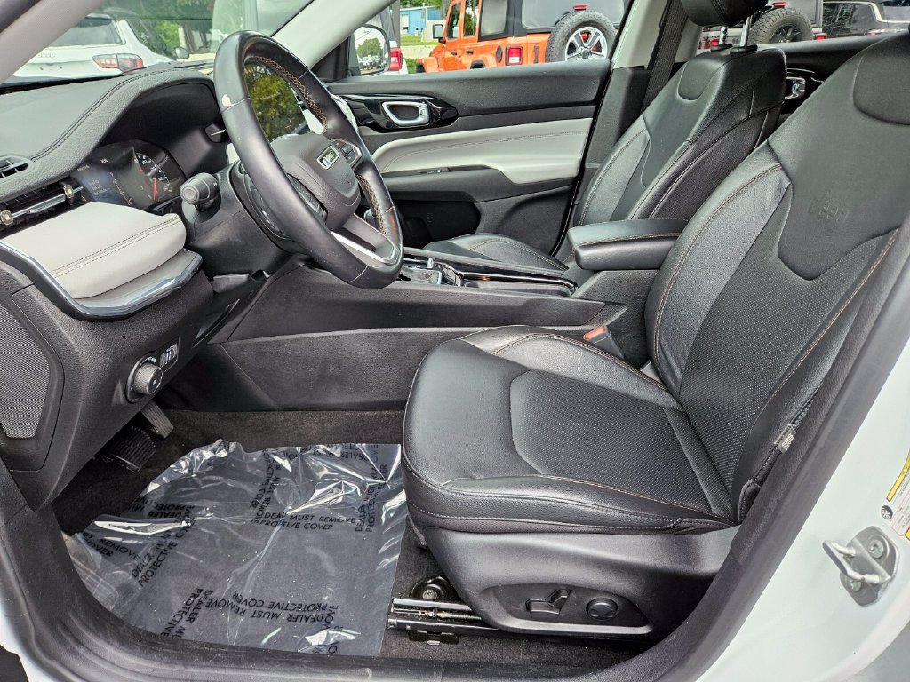 Used 2022 Jeep Compass Limited AWD/4WD image 18