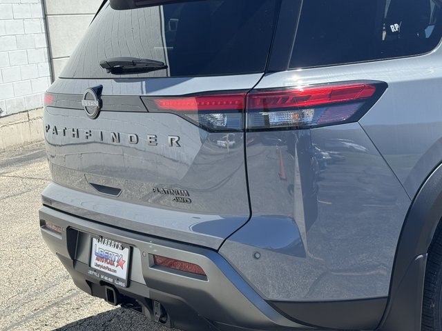 New 2026 Nissan Pathfinder Platinum AWD/4WD image 25
