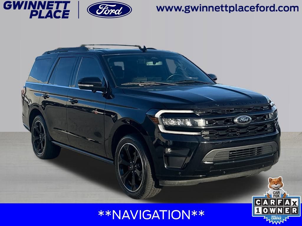 Used 2022 Ford Expedition Limited image 3