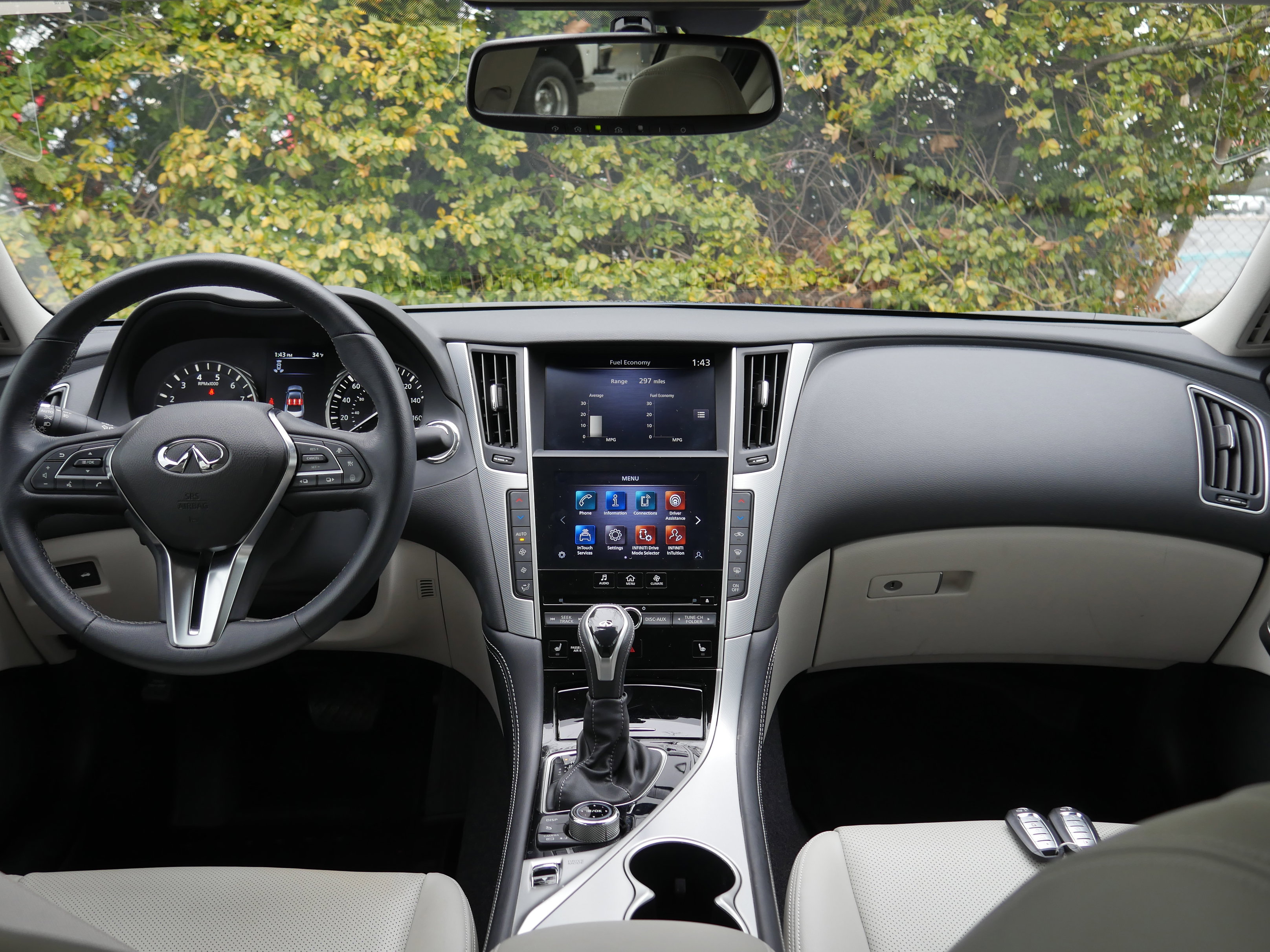Used 2024 INFINITI Q50 Luxe w/ Cargo Package AWD/4WD image 17
