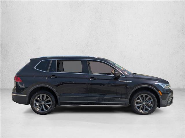 Used 2022 Volkswagen Tiguan SE image 4