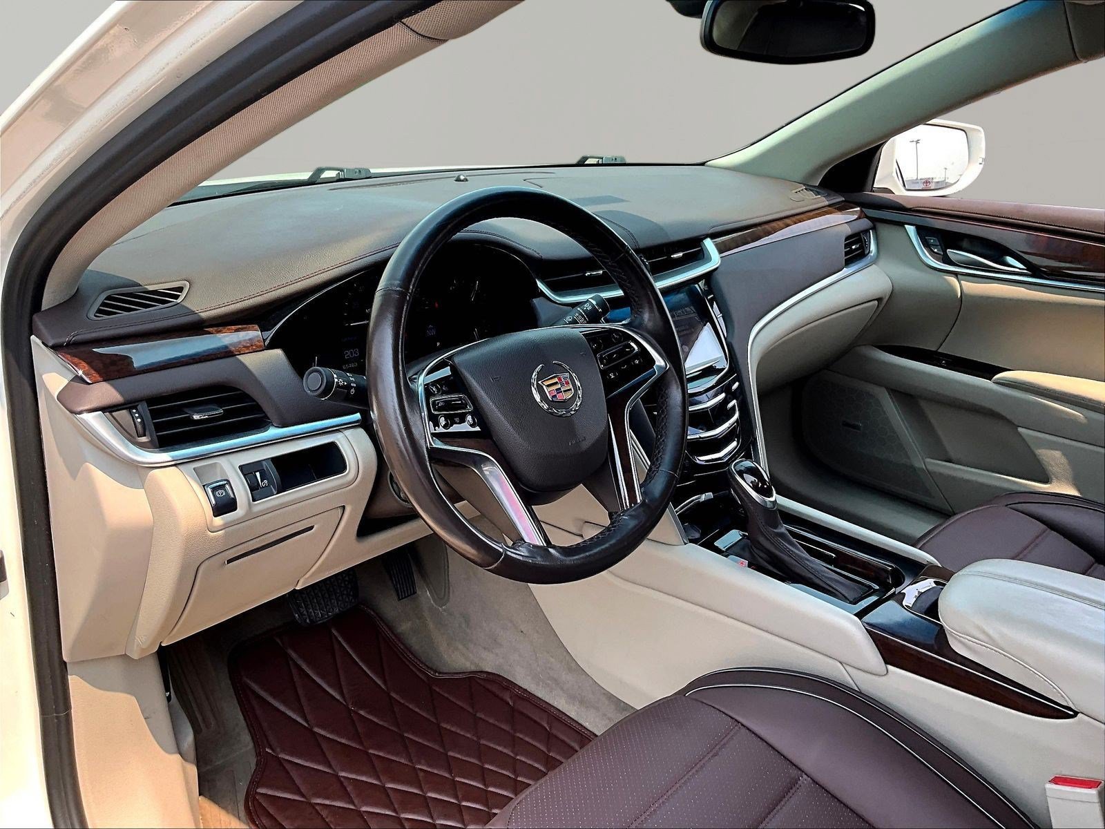 Used 2013 Cadillac XTS Luxury FWD image 17