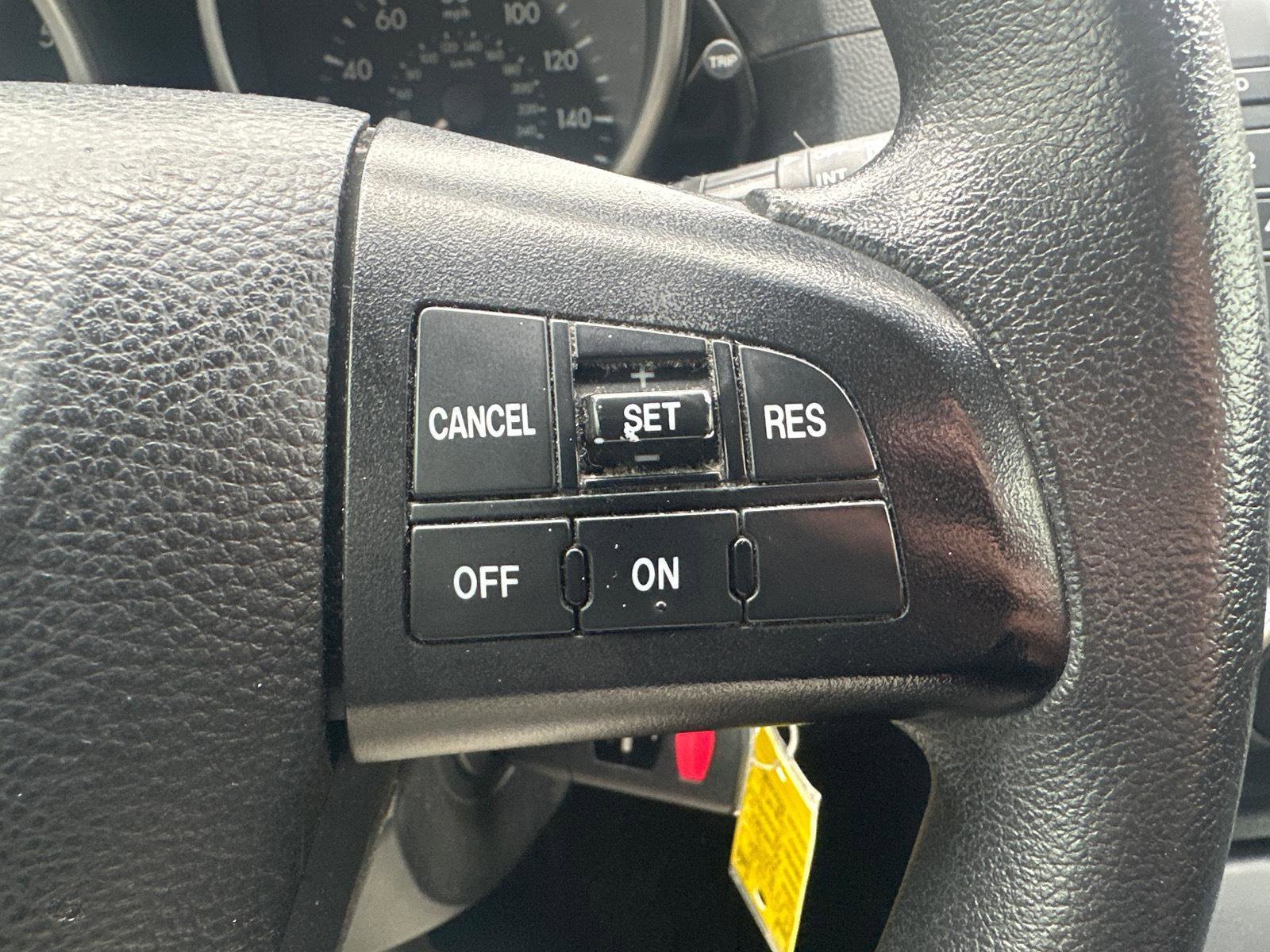 Used 2013 MAZDA MAZDA5 Sport image 17