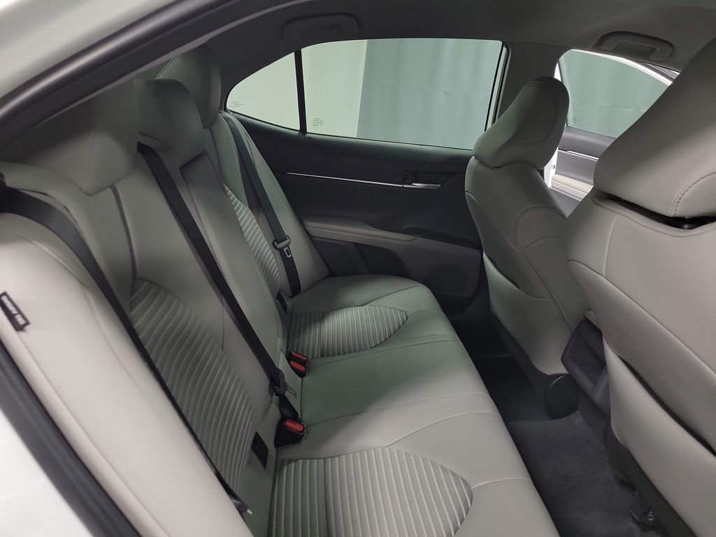 Used 2024 Toyota Camry SE w/ Convenience Package image 21