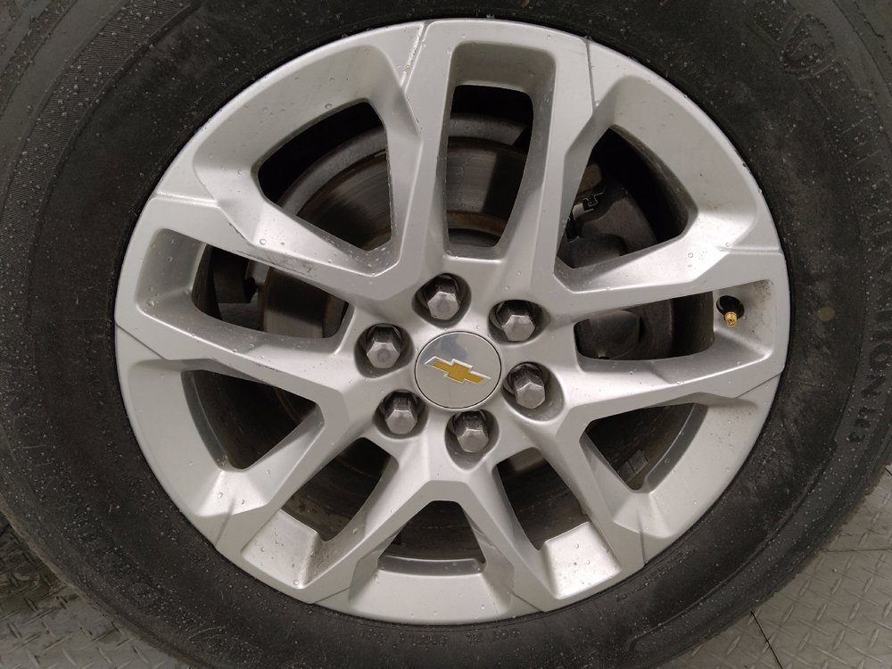 Used 2019 Chevrolet Traverse LT FWD image 31
