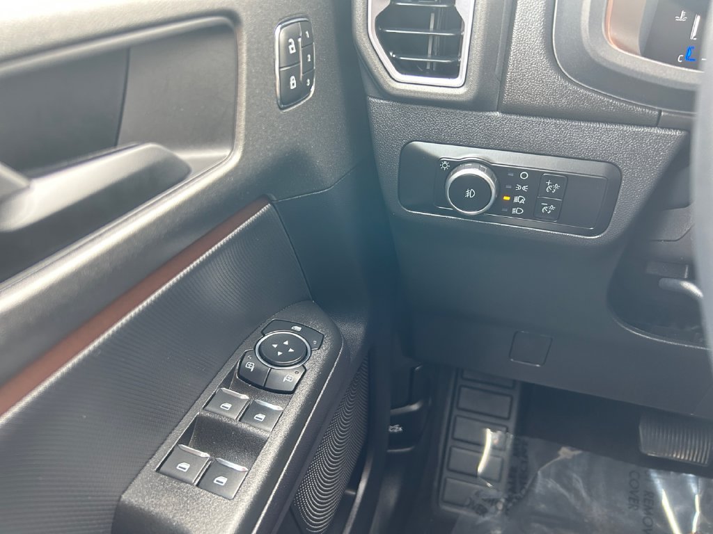 Used 2026 Ford Bronco Sport Outer Banks AWD/4WD image 25