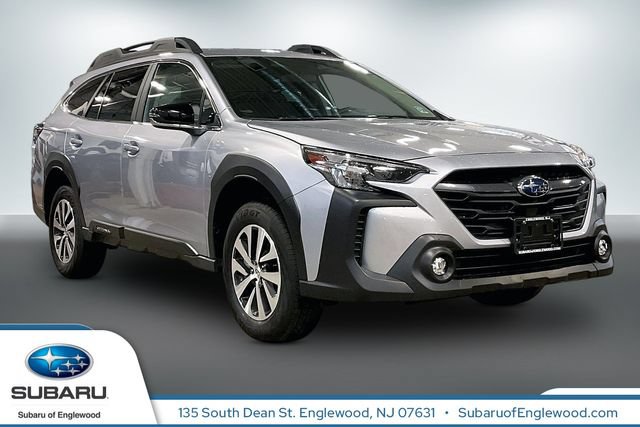 Used 2025 Subaru Outback Premium AWD/4WD image 1