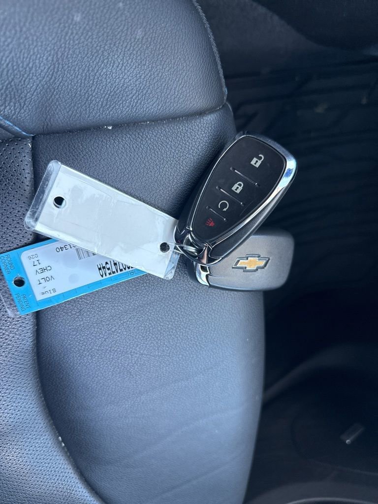 Used 2017 Chevrolet Volt Premier w/ Driver Confidence II Package image 24