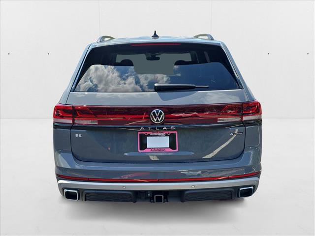 New 2026 Volkswagen Atlas Peak Edition image 8