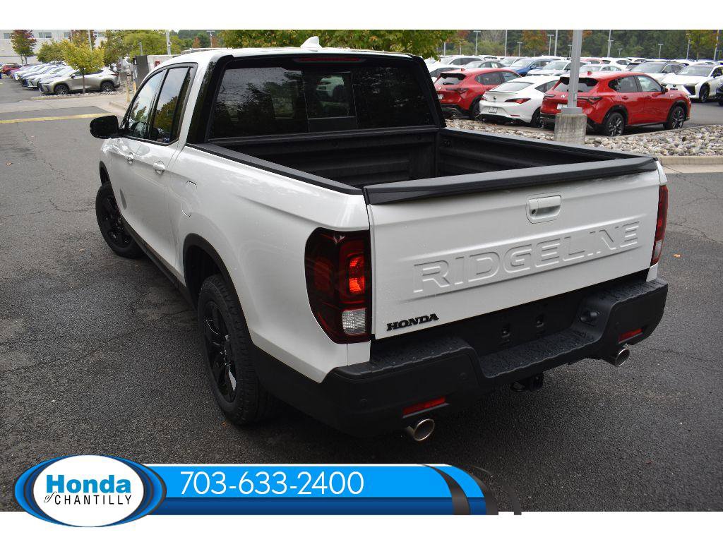 New 2026 Honda Ridgeline Black Edition image 8