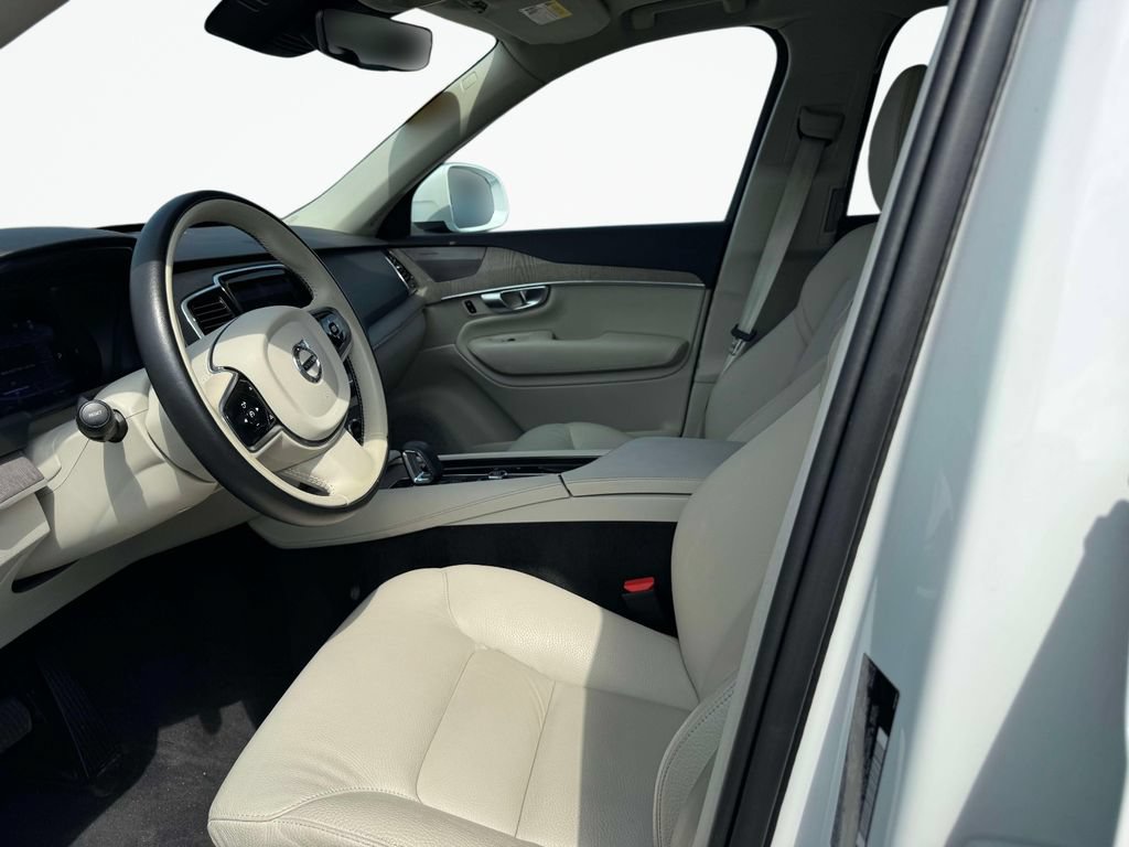 Used 2024 Volvo XC90 B6 Plus w/ Protection Package Premier AWD/4WD image 15