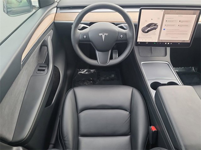 Used 2023 Tesla Model Y Long Range image 17