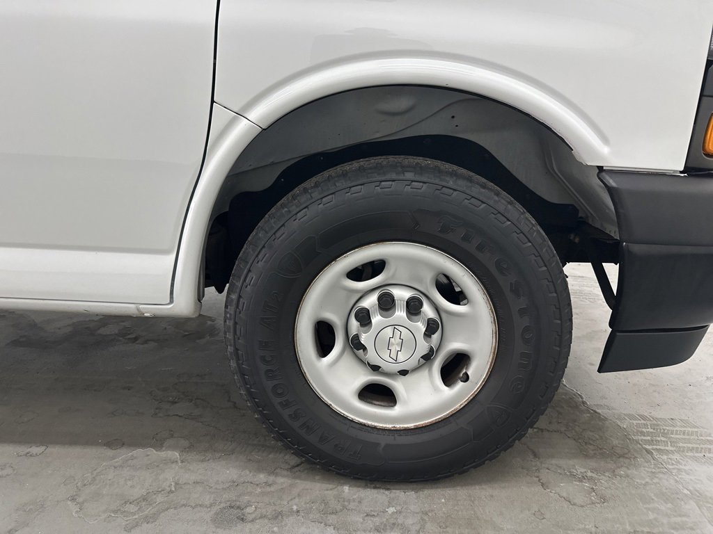 Used 2020 Chevrolet Express 2500 image 52