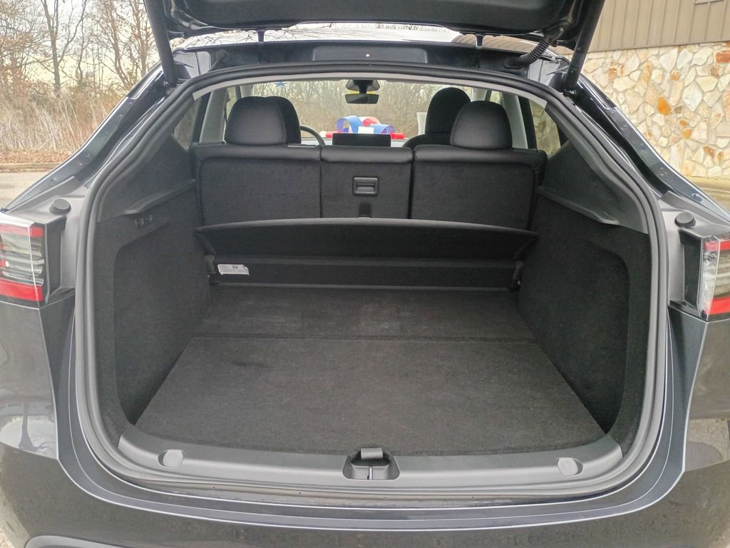Used 2025 Tesla Model Y Long Range image 22