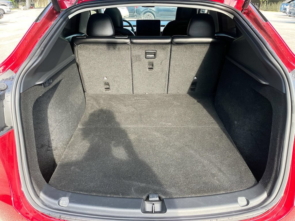 Used 2025 Tesla Model Y Long Range RWD image 27