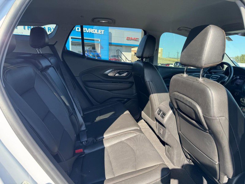 Used 2021 GMC Terrain SLT w/ Elevation Edition image 10