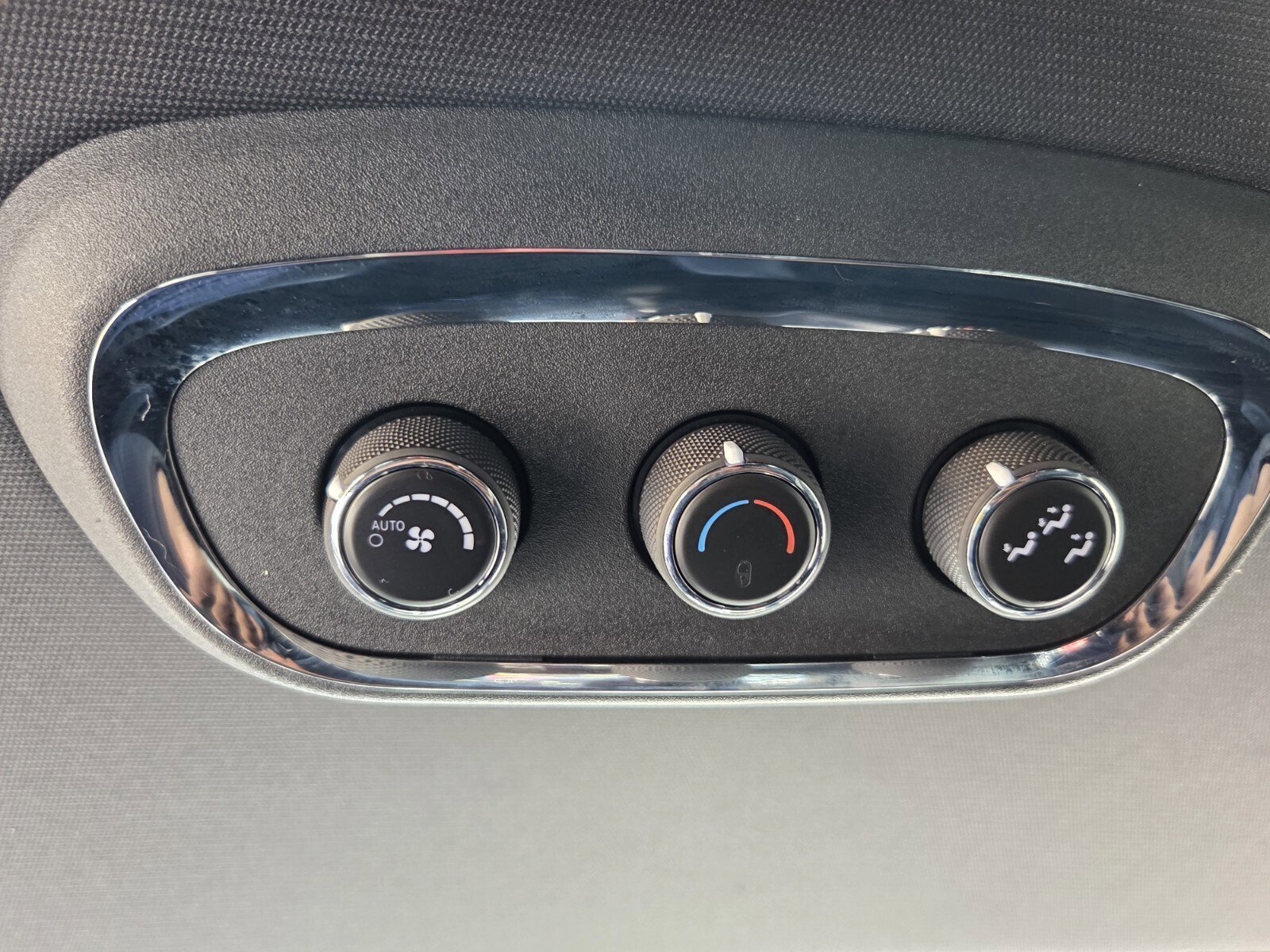 Used 2019 Dodge Durango R/T w/ Trailer Tow Group IV image 13