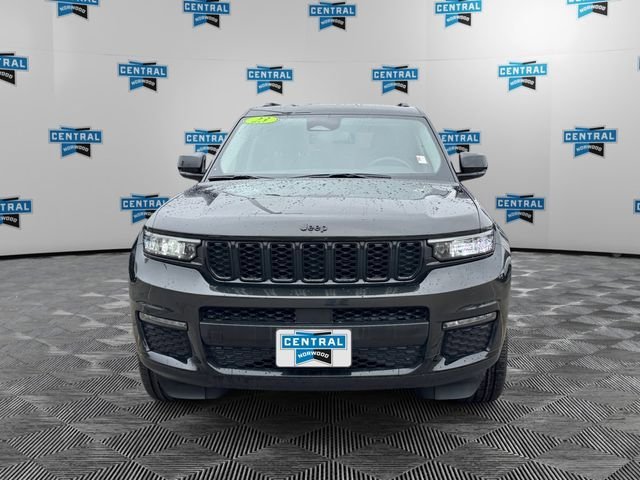 Certified 2023 Jeep Grand Cherokee L Limited w/ Black Appearance Package AWD/4WD image 9