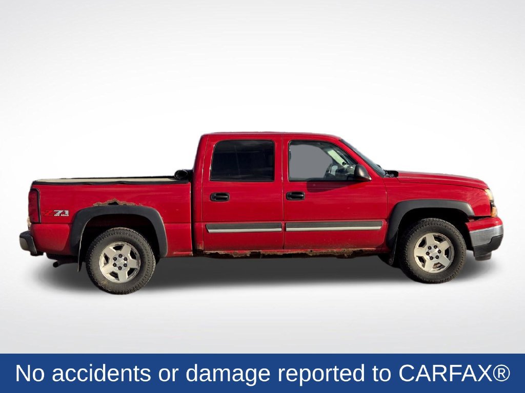 Used 2006 Chevrolet Silverado 1500 LT w/ Onstar Plus Package AWD/4WD image 2
