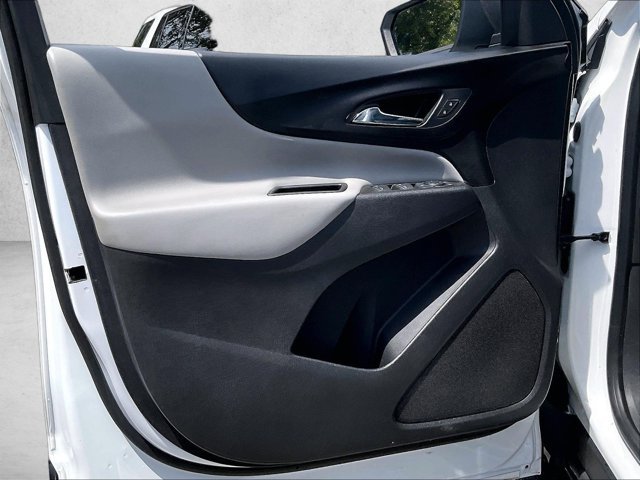 Used 2020 Chevrolet Equinox LS FWD image 18
