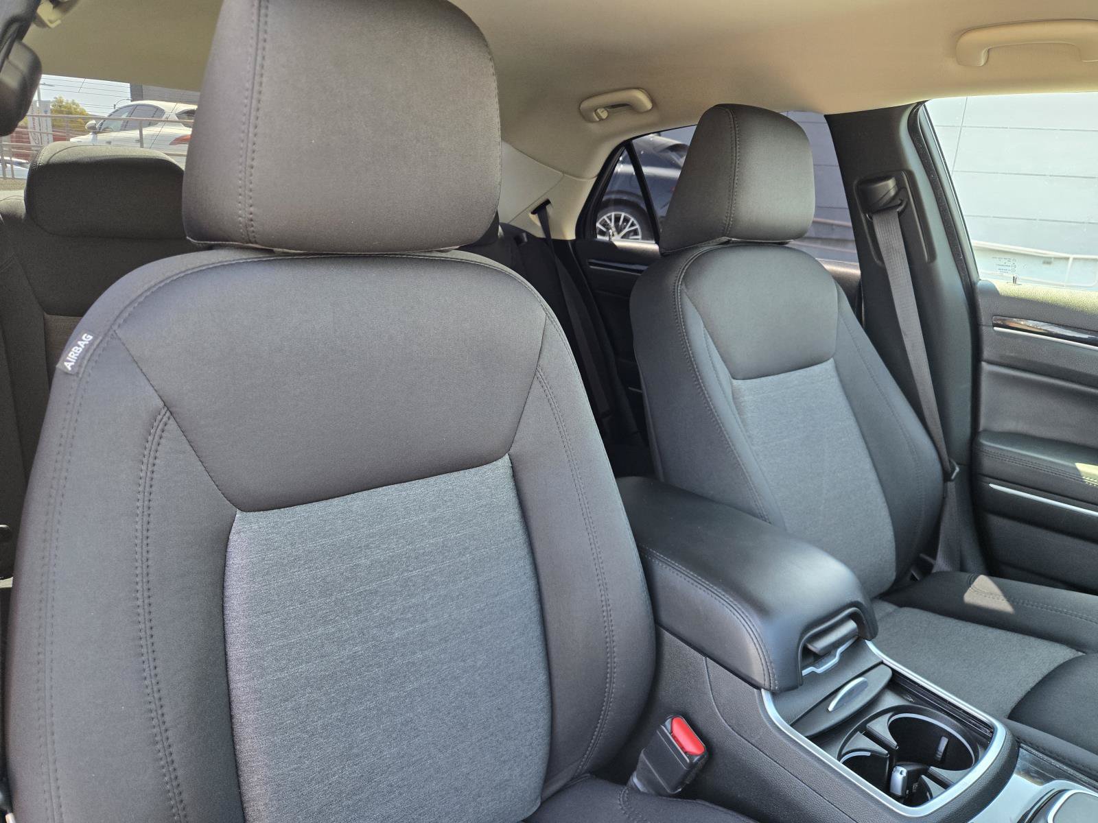 Certified 2023 Chrysler 300 Touring RWD image 32