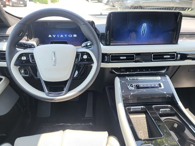 New 2025 Lincoln Aviator Black Label image 16