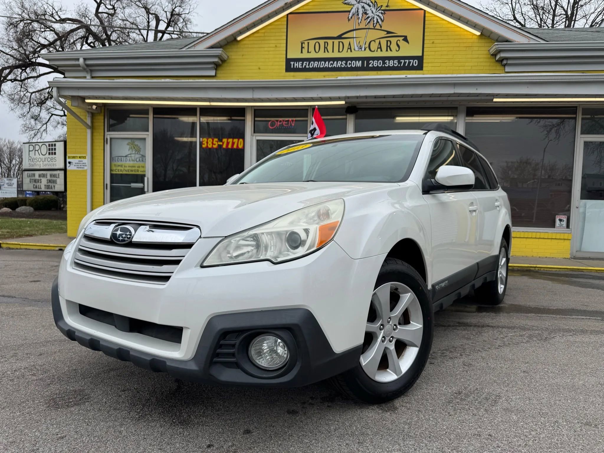 Used 2013 Subaru Outback 2.5i Premium image 1