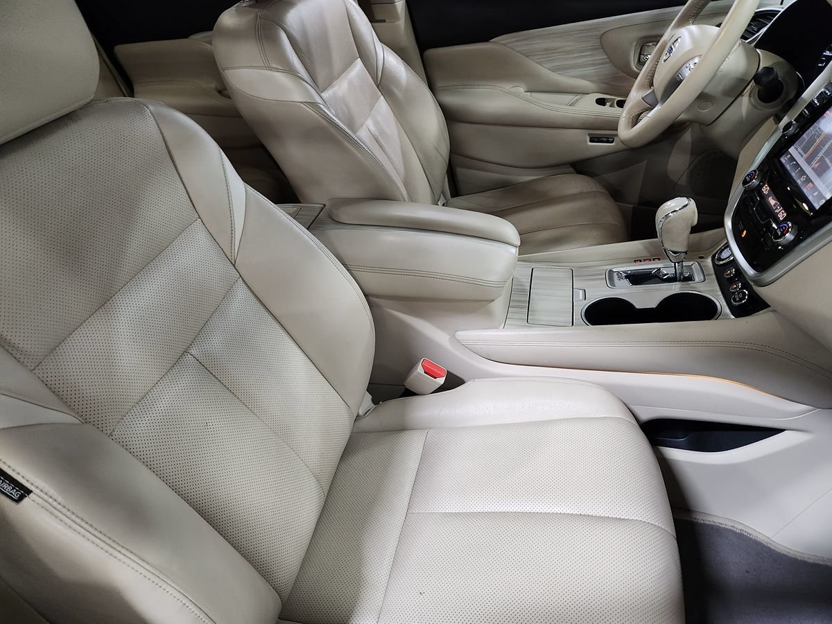 Used 2015 Nissan Murano Platinum w/ Platinum Technology Package FWD image 28