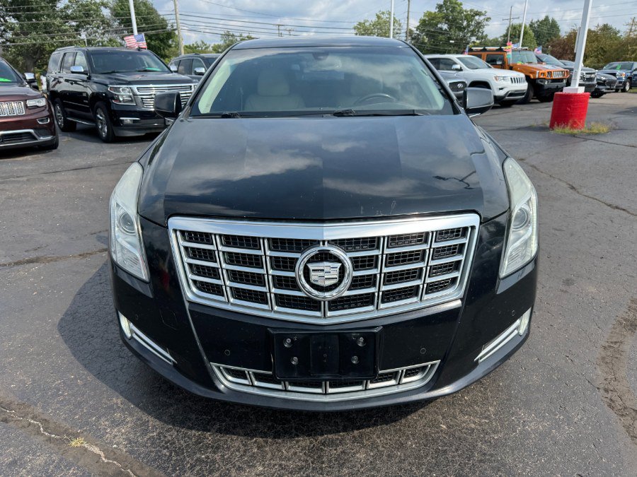 Used 2013 Cadillac XTS Luxury FWD image 8