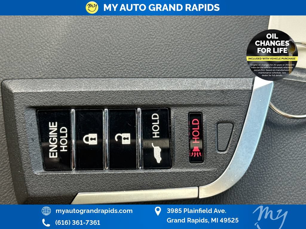 Used 2025 Acura MDX A-Spec AWD/4WD image 35