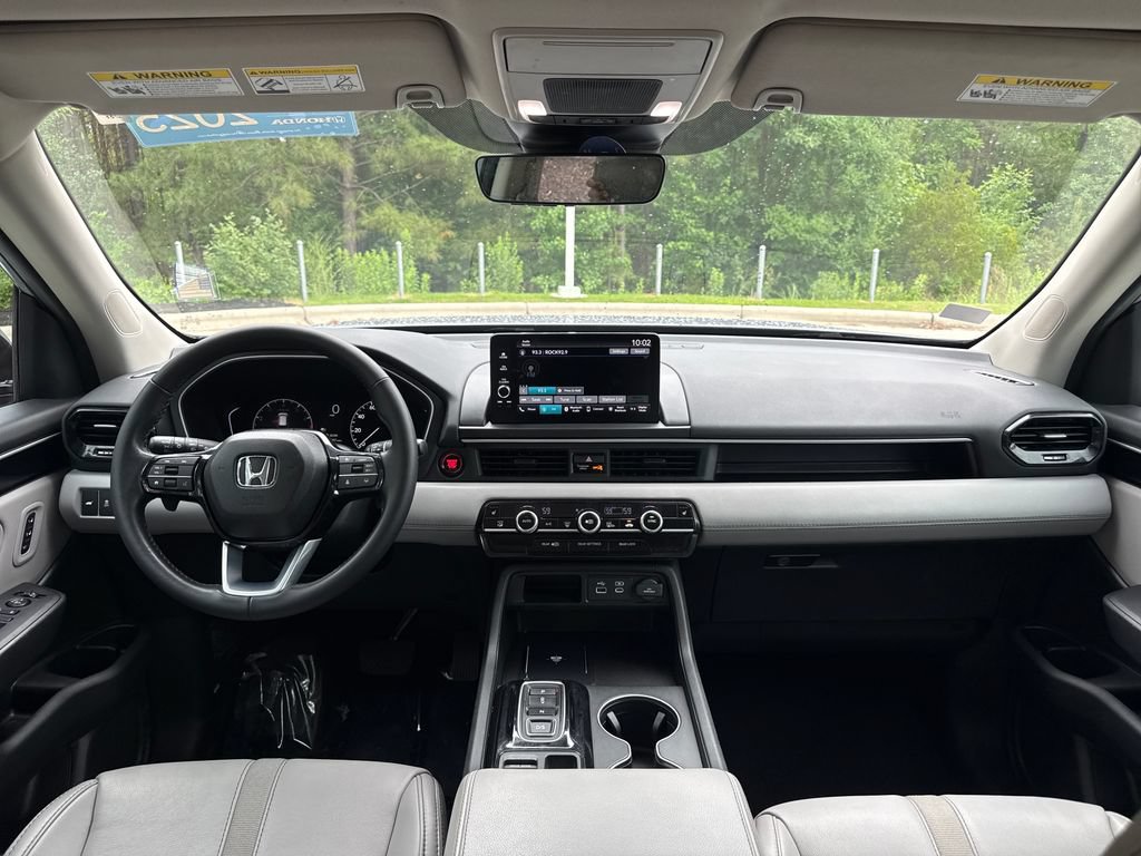 Certified 2025 Honda Pilot EX-L image 17