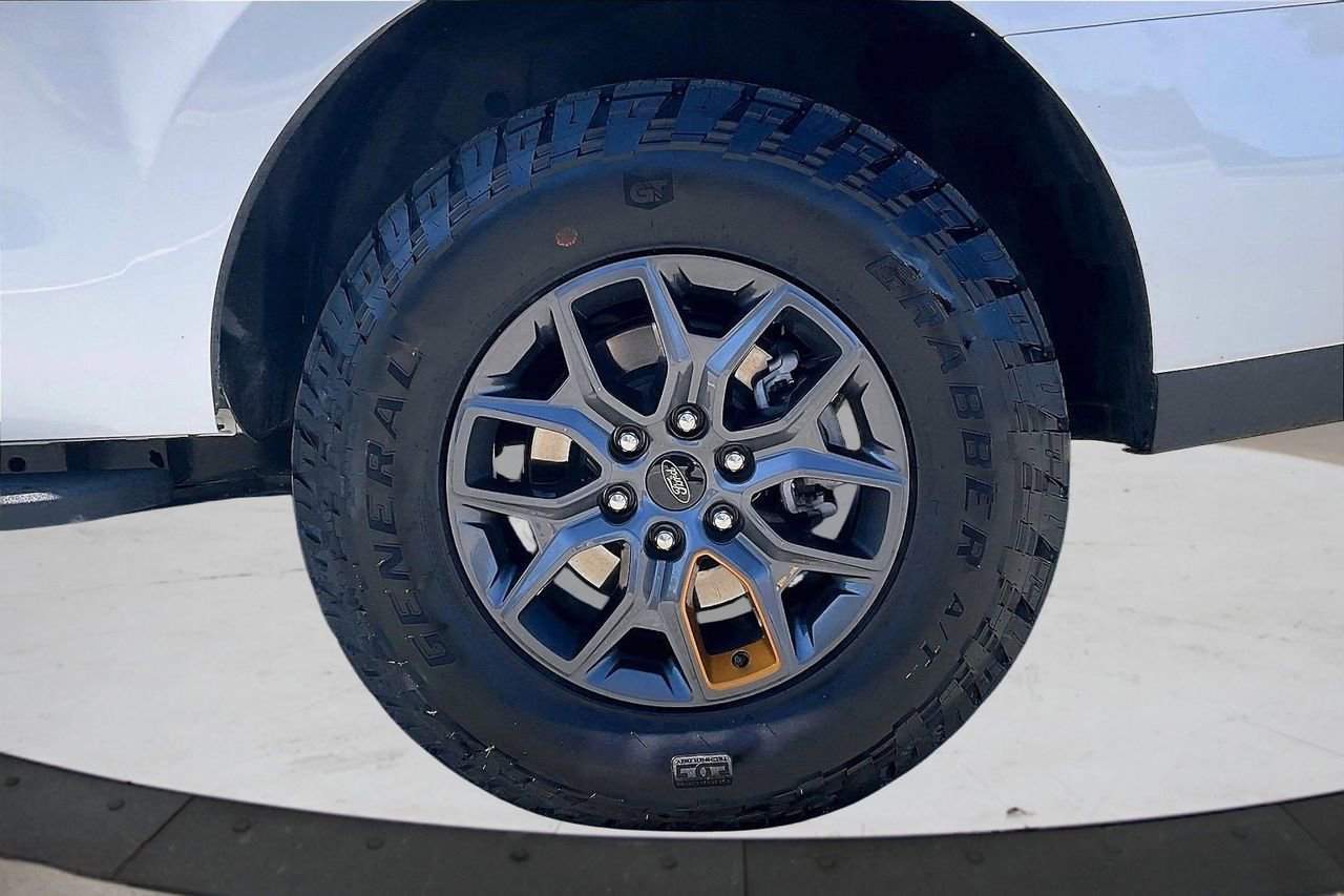 Used 2025 Ford Expedition Tremor image 38