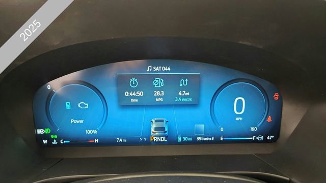 New 2026 Ford Escape SE w/ PHEV Premium Package FWD image 12
