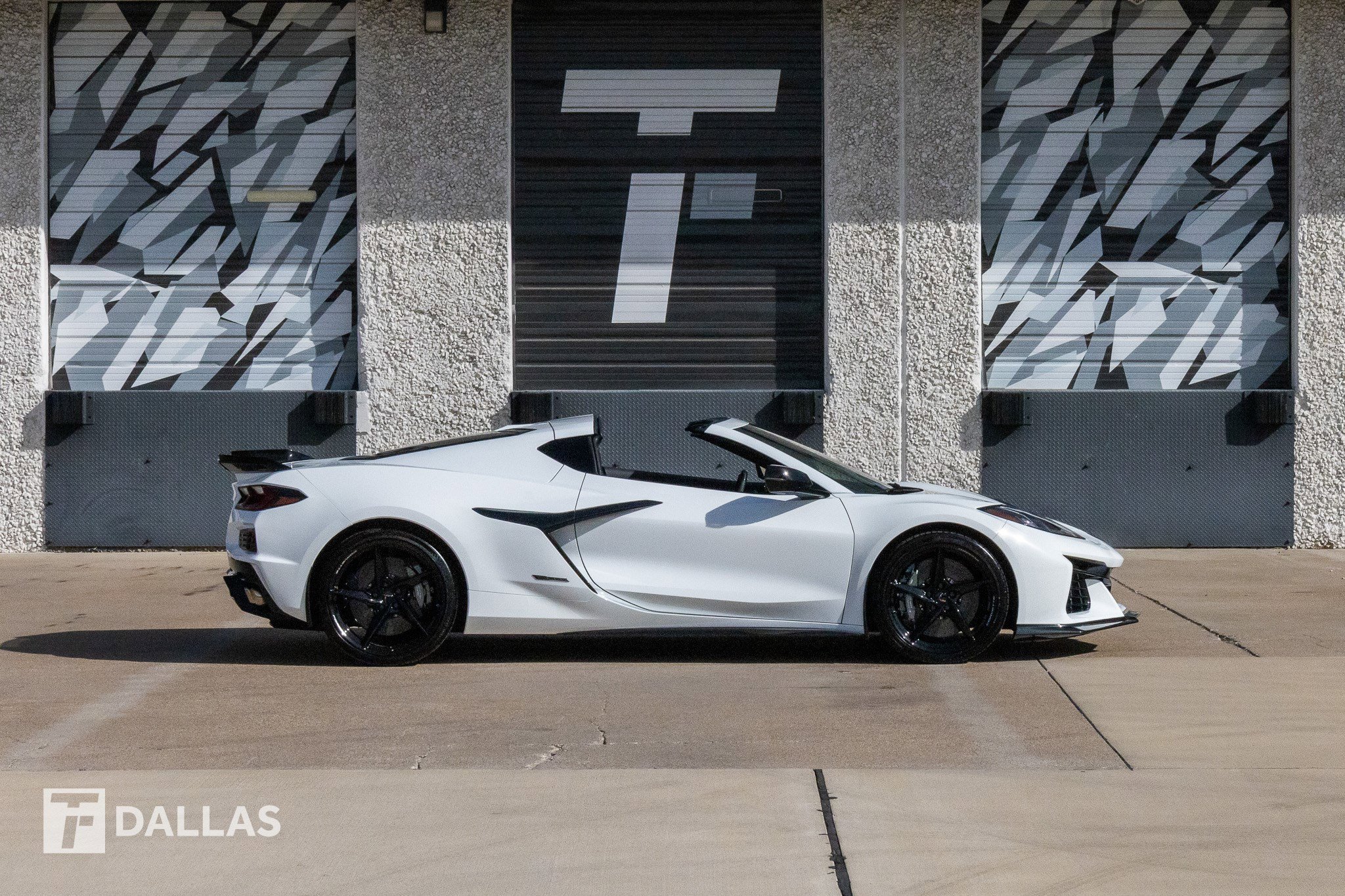 Used 2025 Chevrolet Corvette E-Ray w/ Battery Protection Package image 17