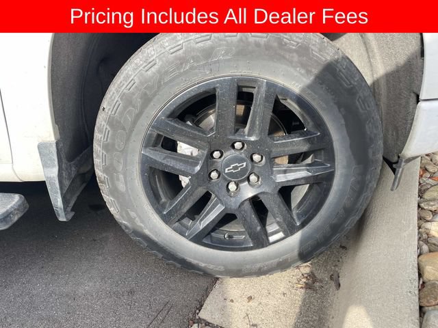 Used 2023 Chevrolet Silverado 1500 Custom AWD/4WD image 12