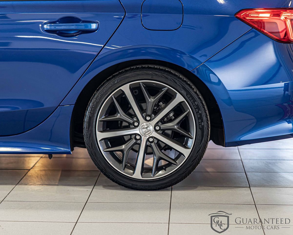 Used 2022 Honda Civic Touring image 7