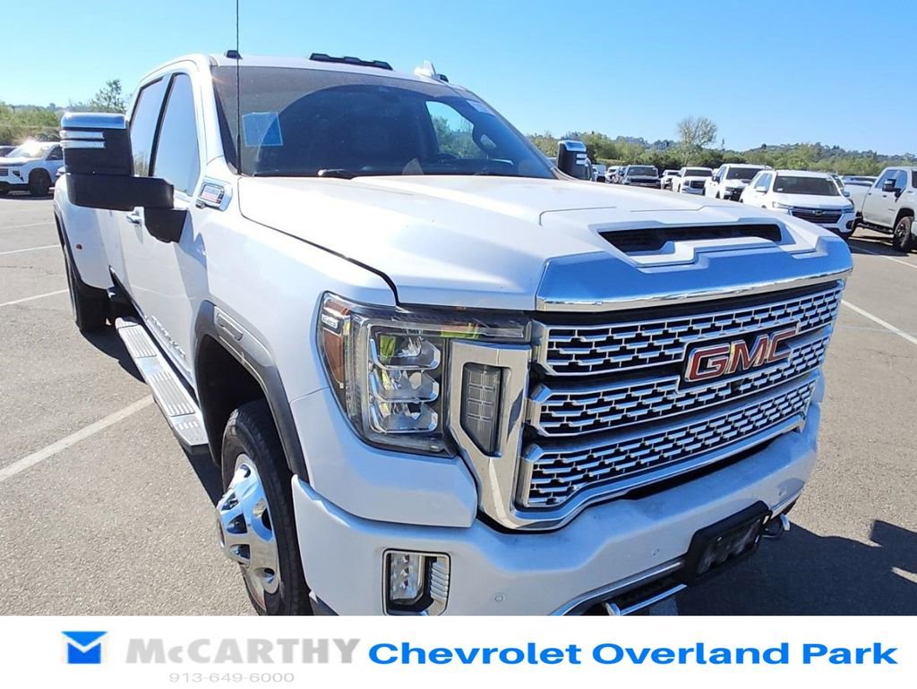 Used 2020 GMC Sierra 3500 Denali w/ Denali Ultimate Package image 1