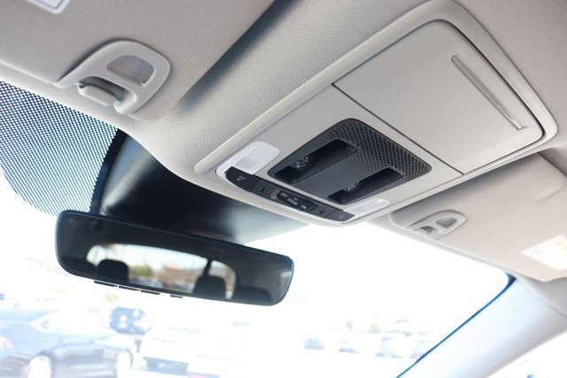 Certified 2024 Honda Pilot Elite image 33